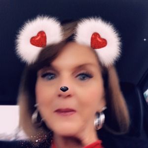 Meet your Posher, Carol